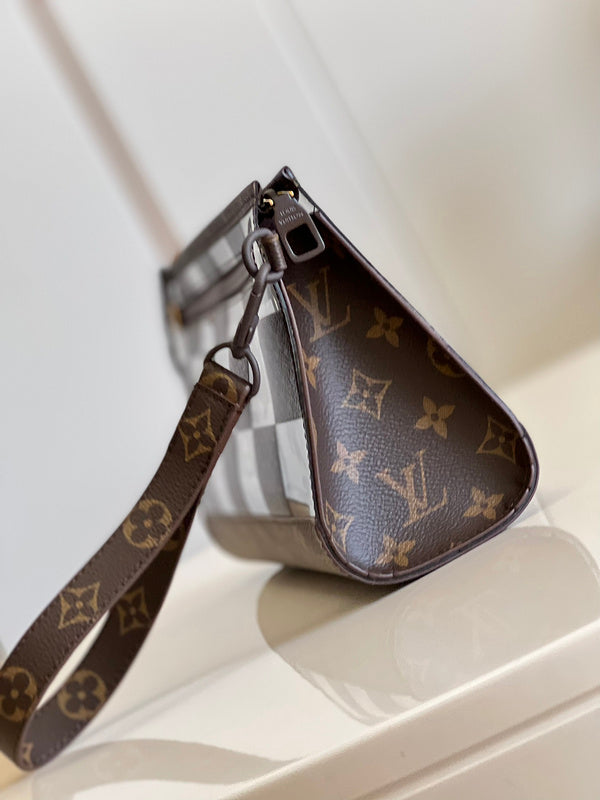 COZY - LOV Wallets - 413