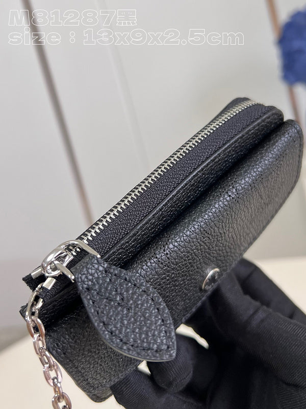 COZY - LOV Wallets - 041