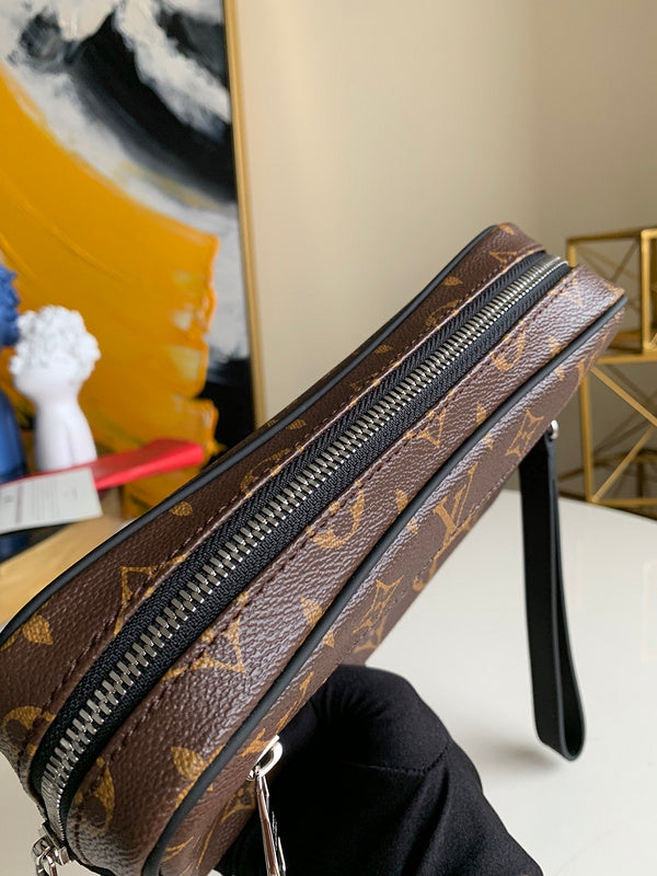 COZY - LOV Wallets - 390