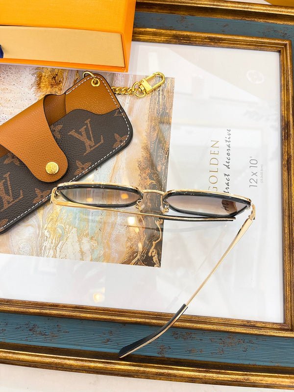 COZY BAGS - LOV Sunglasses - 086