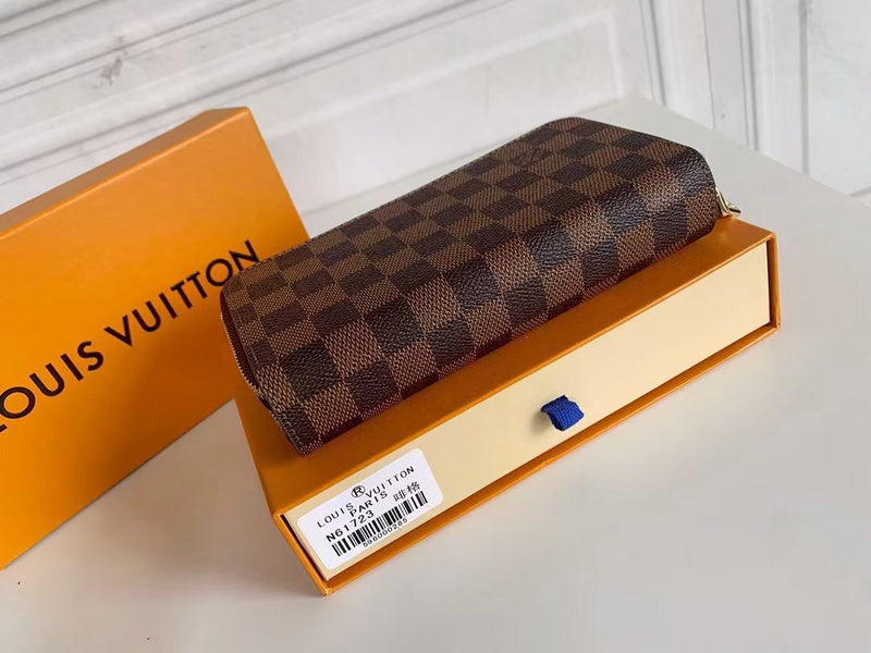 COZY BAGS - LOV Wallets - 724