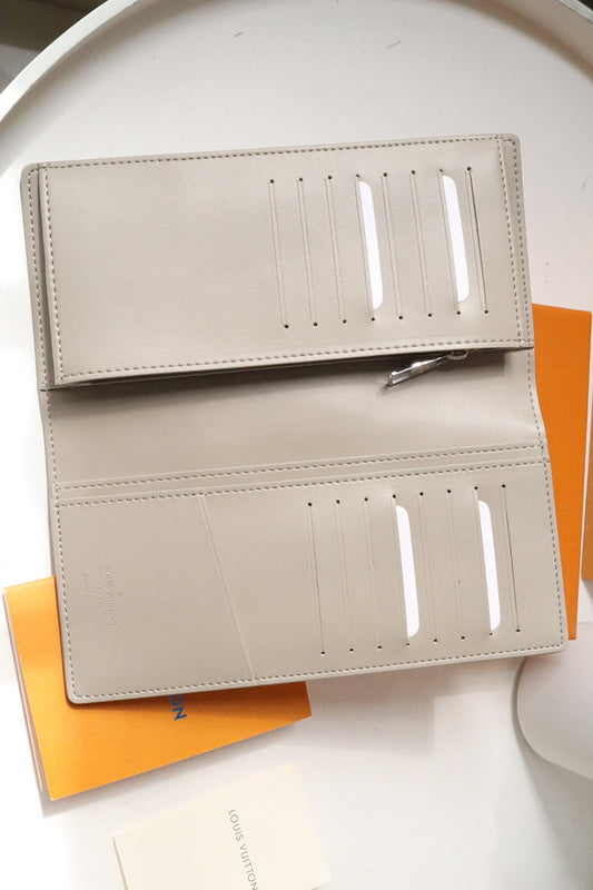 COZY BAGS - LOV Wallets - 628
