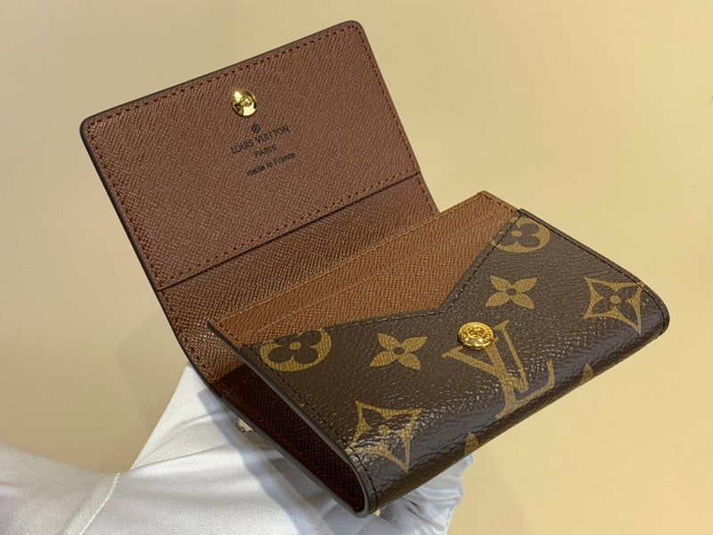COZY - LOV Wallets - 296