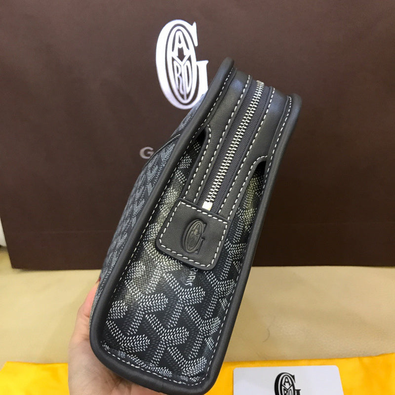 JB - GYO Wallets - 117