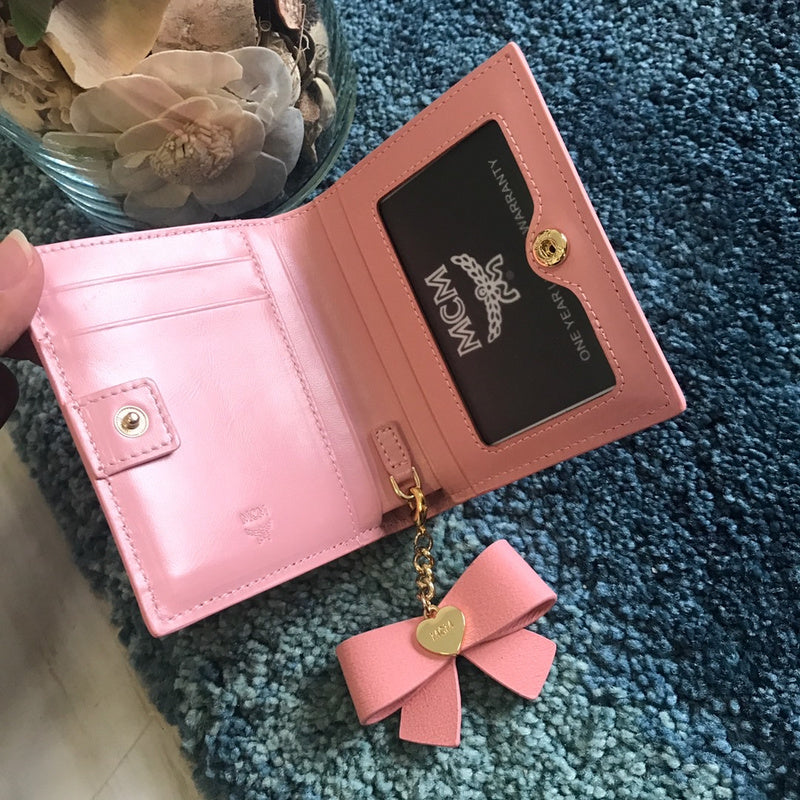JB - MQM Wallets - 083