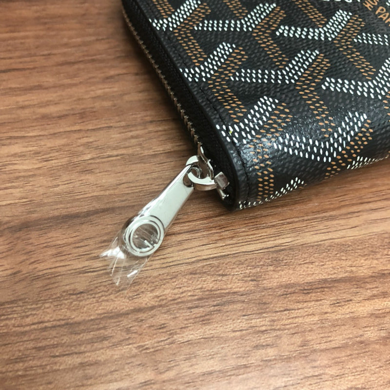 JB - GYO Wallets - 095