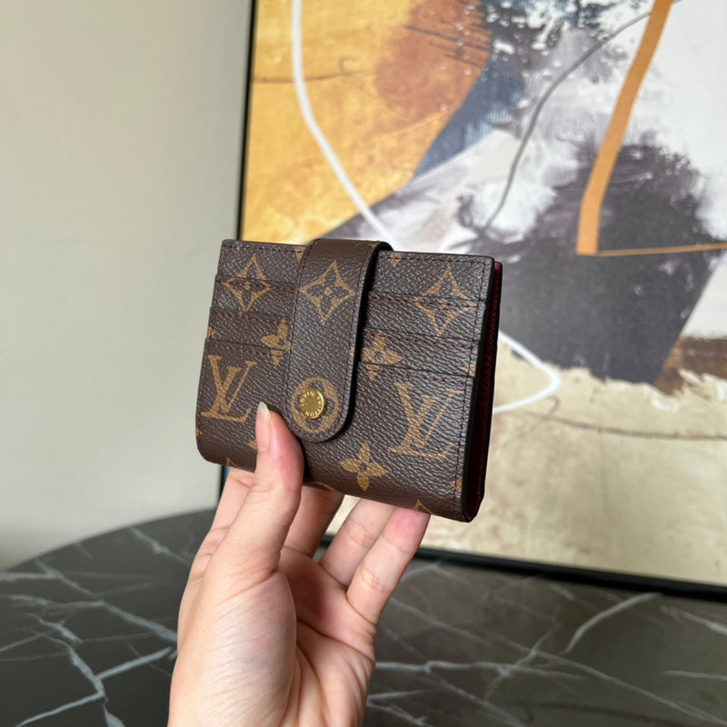 COZY - LOV Wallets - 105