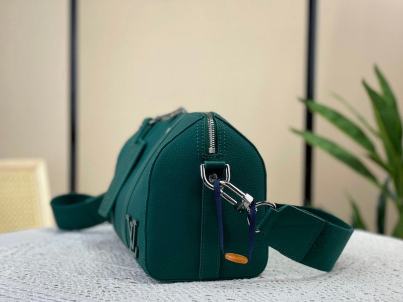 JB - LOV Travel Bags - 025