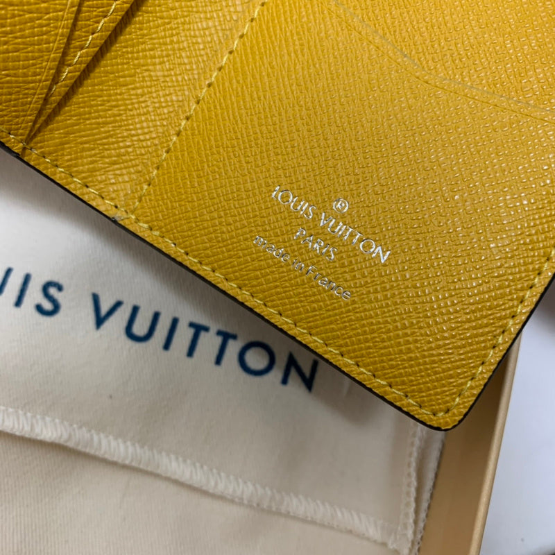 COZY BAGS - LOV Wallets - 653