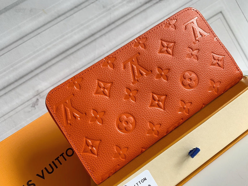 COZY BAGS - LOV Wallets - 843