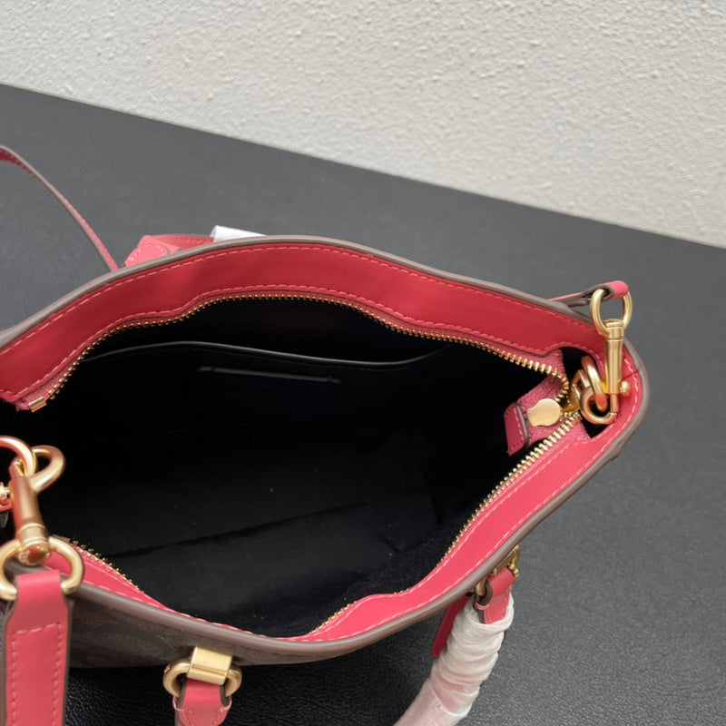 COZY - CAH Bags - 554