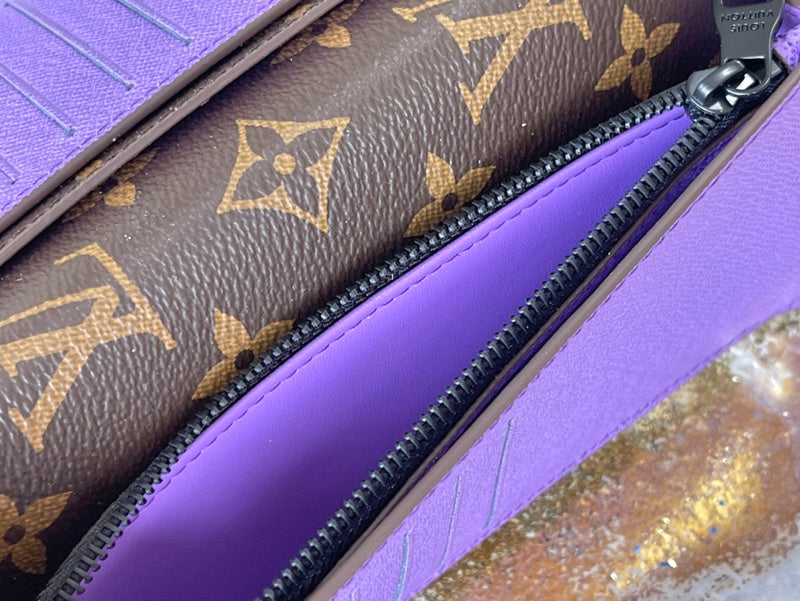 COZY - LOV Wallets - 508