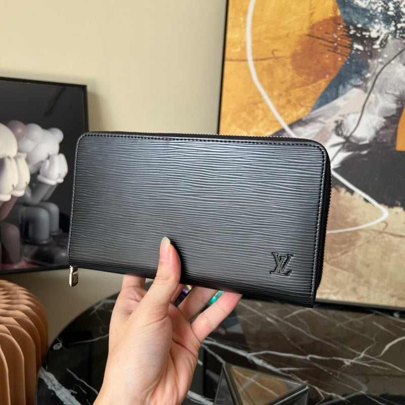 COZY - LOV Wallets - 433