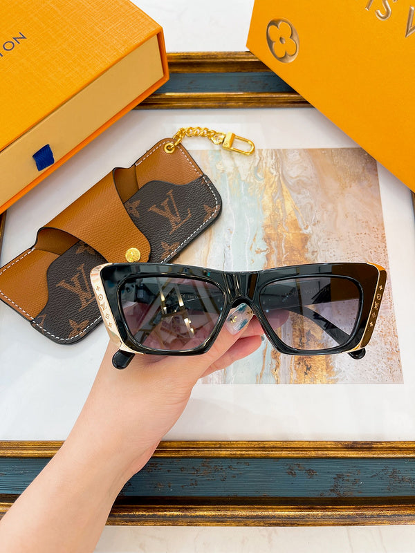 COZY - LOV Sunglasses - 104