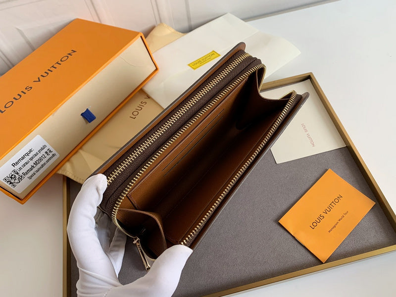 COZY BAGS - LOV Wallets - 690