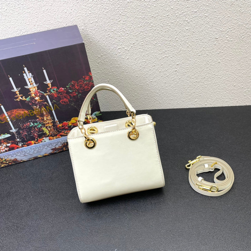 COZY - DAG Bags - 200