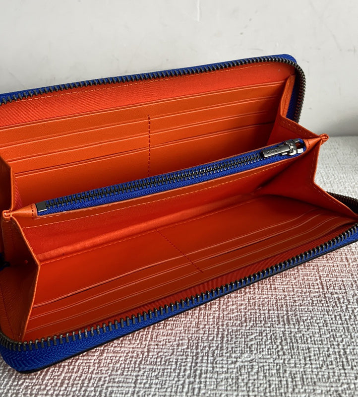 COZY - CAH Bags - 381