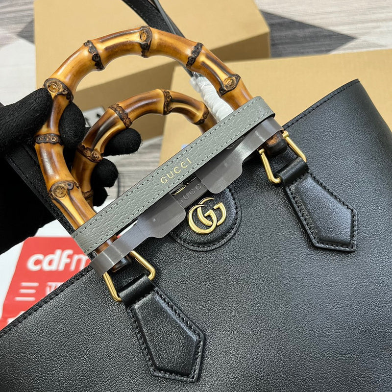 COZY - Guki Lady Bags - 102