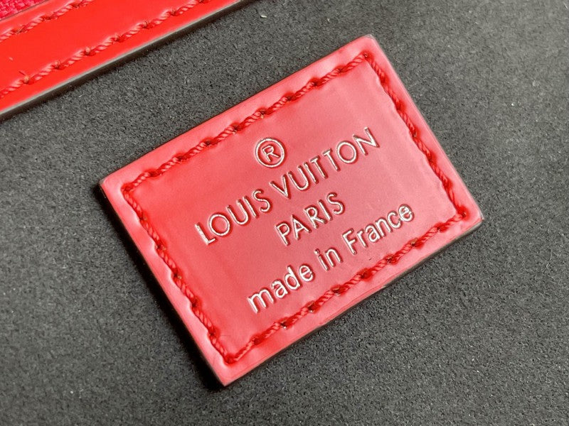 JB - LOV Travel Bags - 058