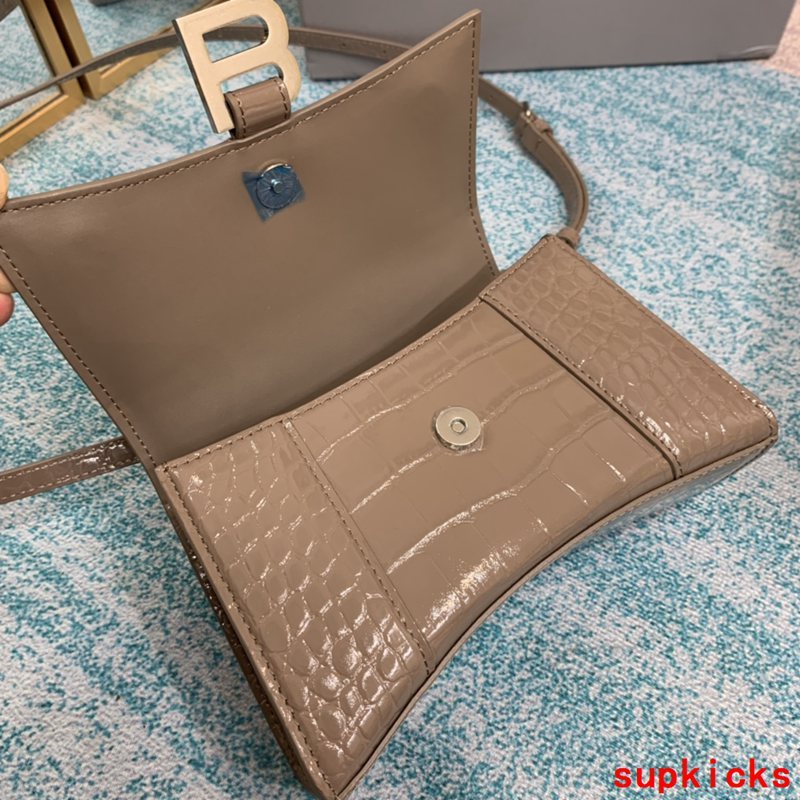 COZY BAGS - BG Hourglass Bags - 143