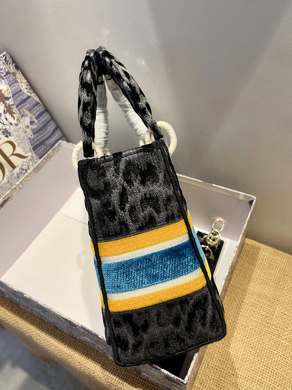 COZY BAGS - DOR Bags - 577