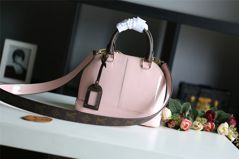 COZY - LOV Lady Bags - 1944