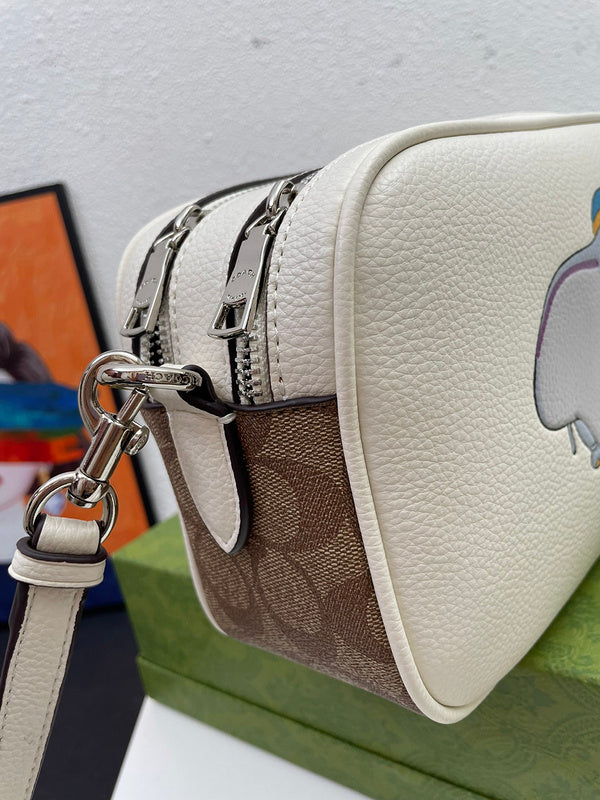 COZY - CAH Bags - 305