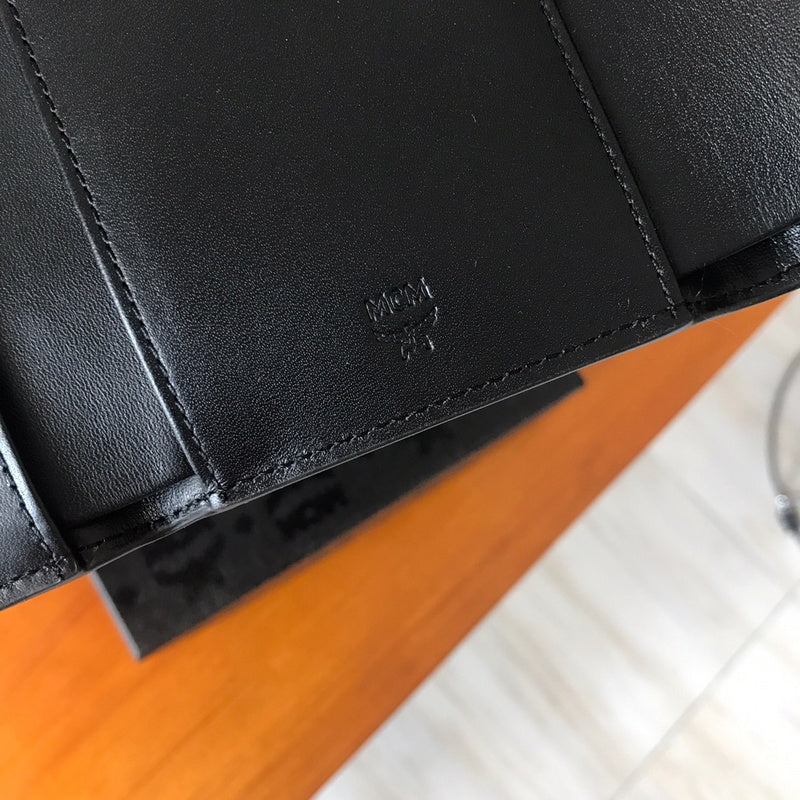 JB - MQM Wallets - 064
