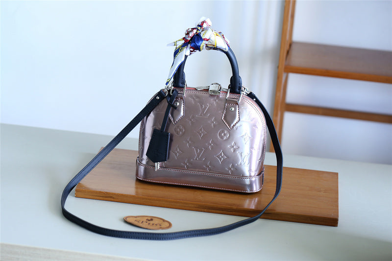 COZY - LOV Lady Bags - 1859