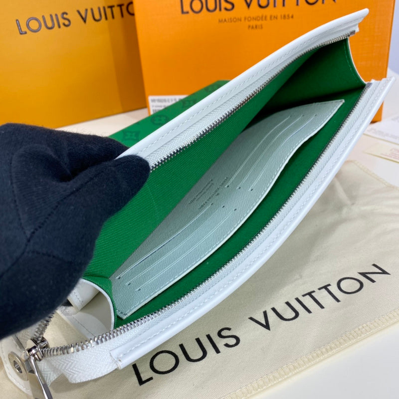 COZY - LOV Wallets - 354