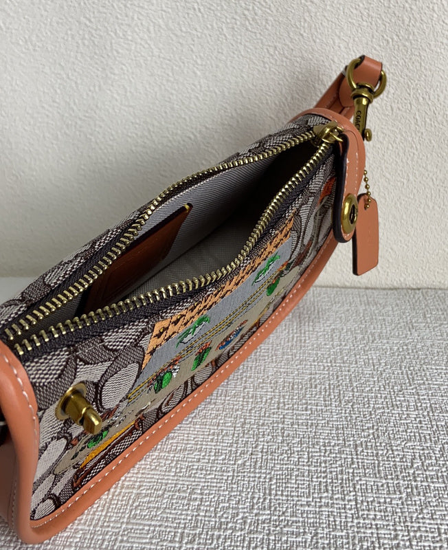 COZY - CAH Bags - 094