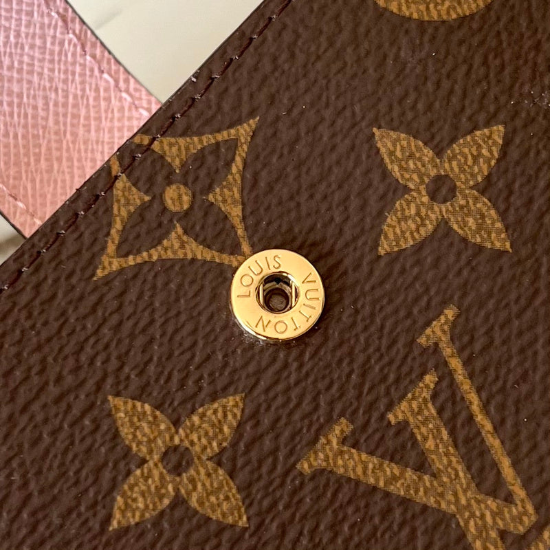 COZY - LOV Wallets - 111