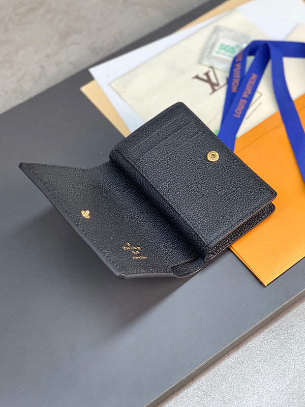 COZY - LOV Wallets - 037