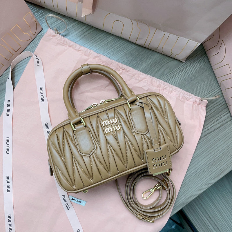 COZY BAGS - MMU Bags - 004