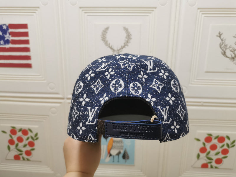 COZY BAGS - LOV Hats & Caps - 023