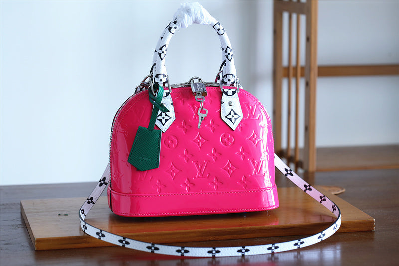 COZY - LOV Lady Bags - 1888