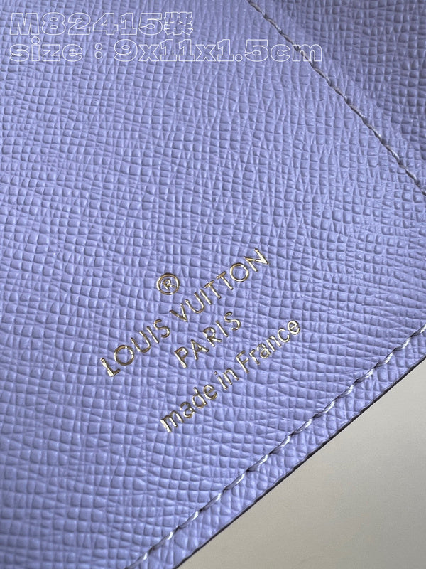 COZY - LOV Wallets - 053
