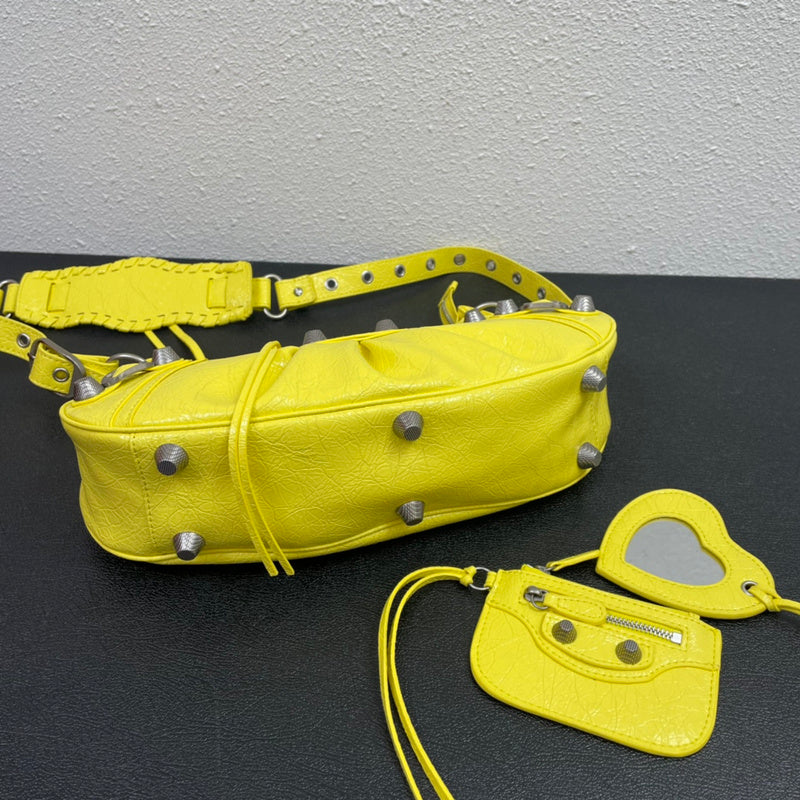 COZY - BG Bags - 128