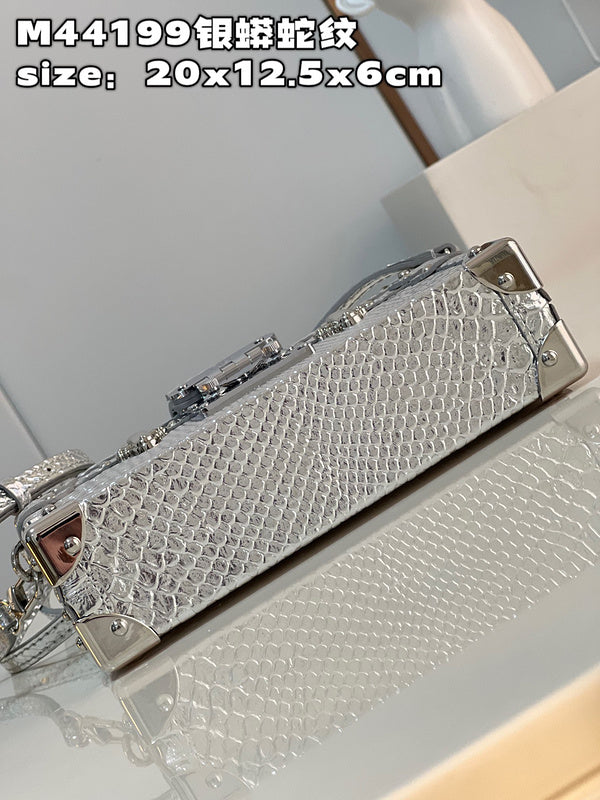 COZY - LV Bags - 1358