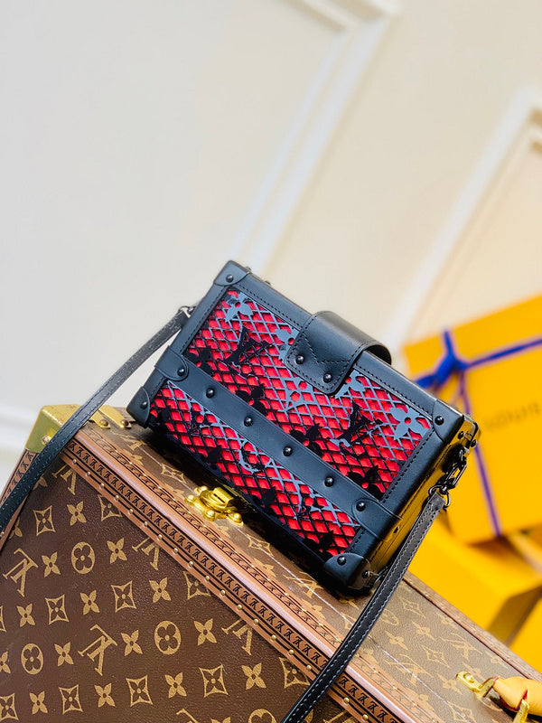 COZY BAGS - LOV Bags - 2008