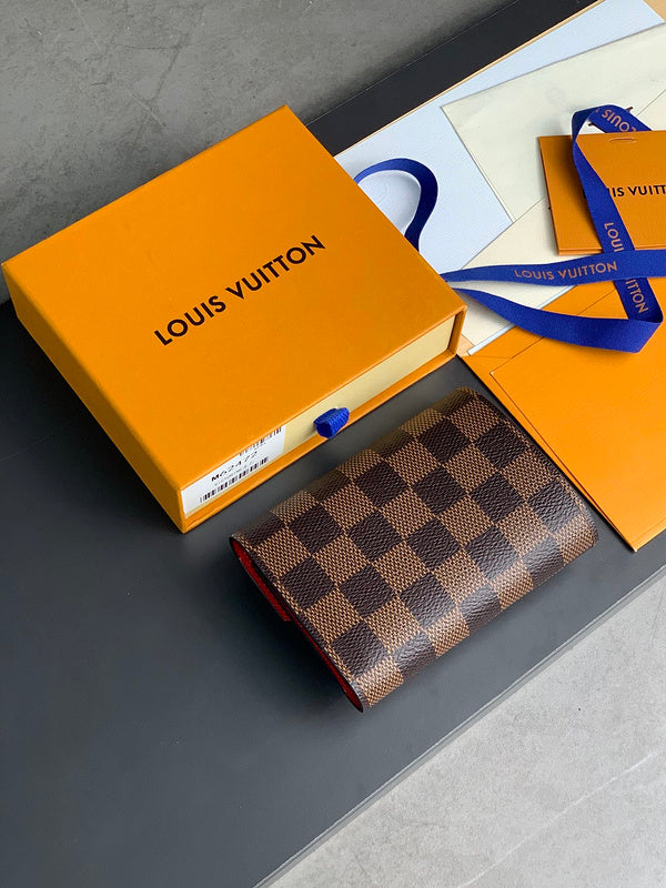 COZY - LOV Wallets - 291