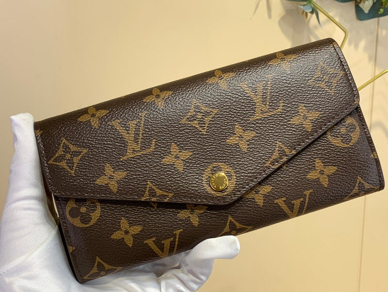 COZY - LOV Wallets - 163