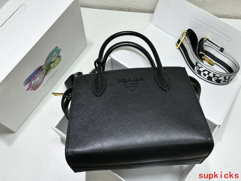 COZY BAGS - Mix Wallets - 395
