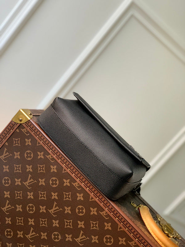 COZY - LV Bags - 661