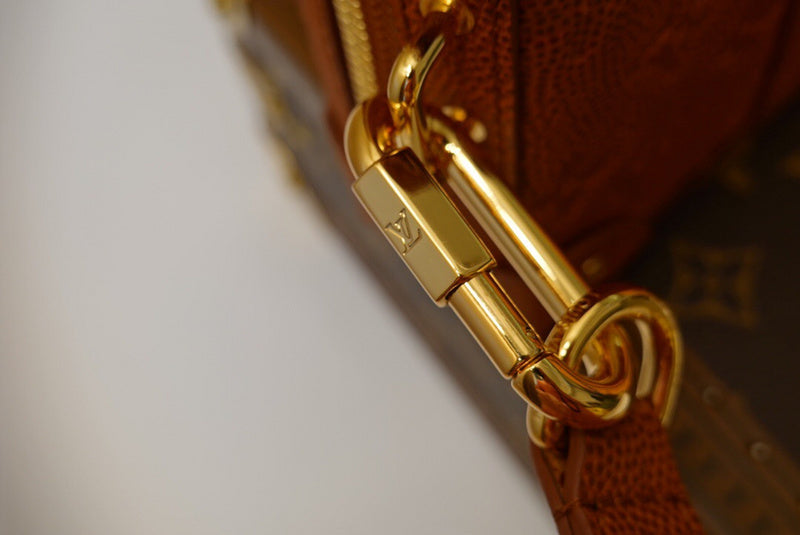 COZY BAGS - LOV Bags - 2007