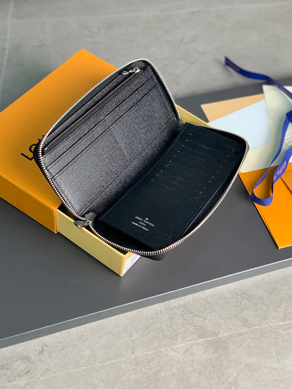 COZY BAGS - LOV Wallets - 272