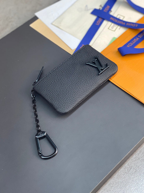 COZY - LOV Wallets - 003