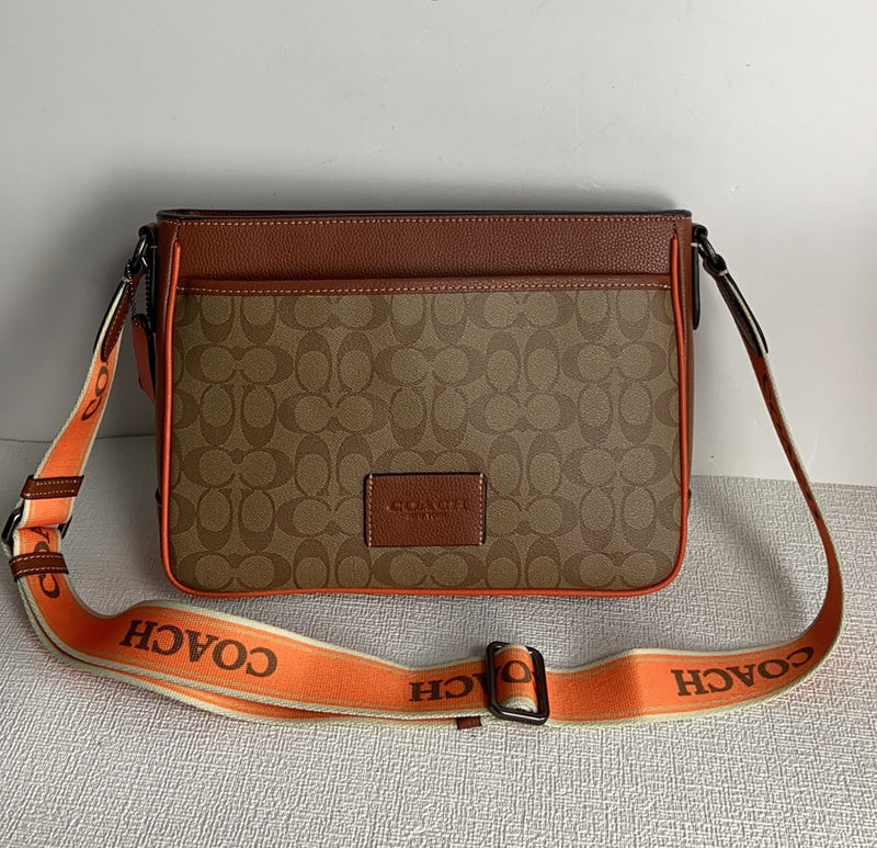 COZY - CAH Bags - 235