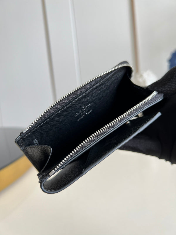COZY - LOV Wallets - 469