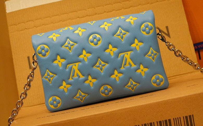 COZY BAGS - LOV Bags - 2010